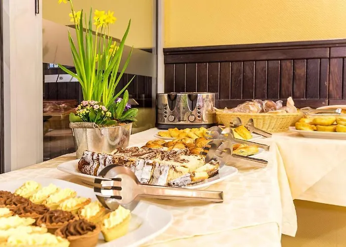 Kris 513 Free Pool & 公寓 *